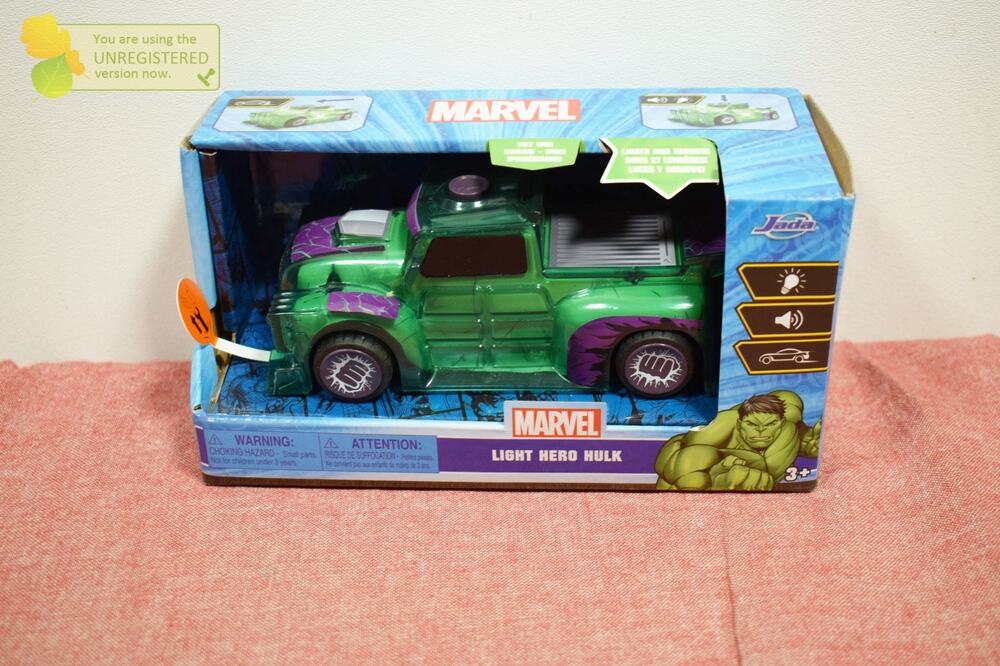 Jada Marvel Light Hero Hulk Lights & Sounds Truck